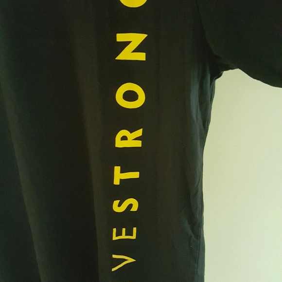 Nike Tshirt from Live Strong collection - Picture 3 of 6